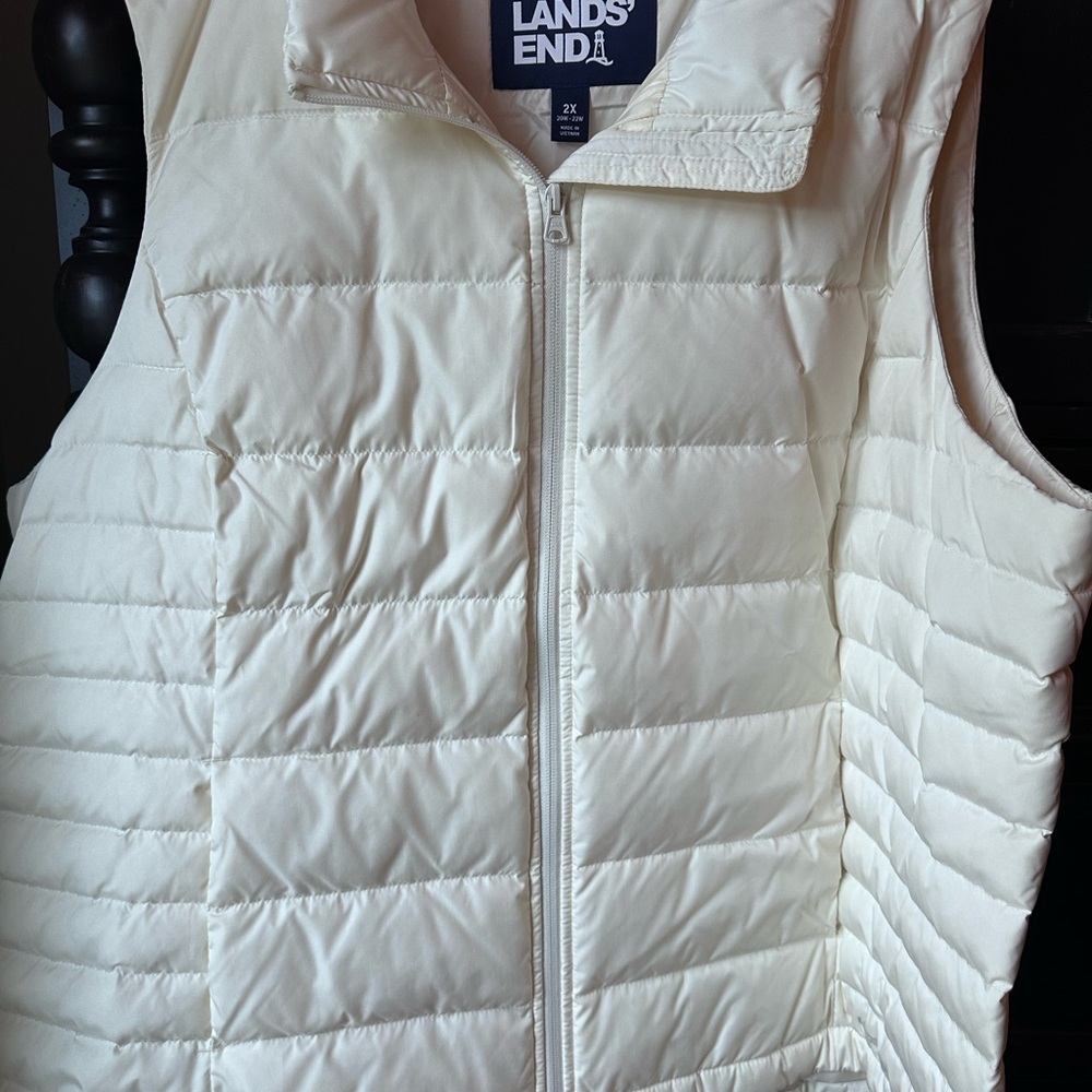 Lands' End Women's Cream Quilted Vest